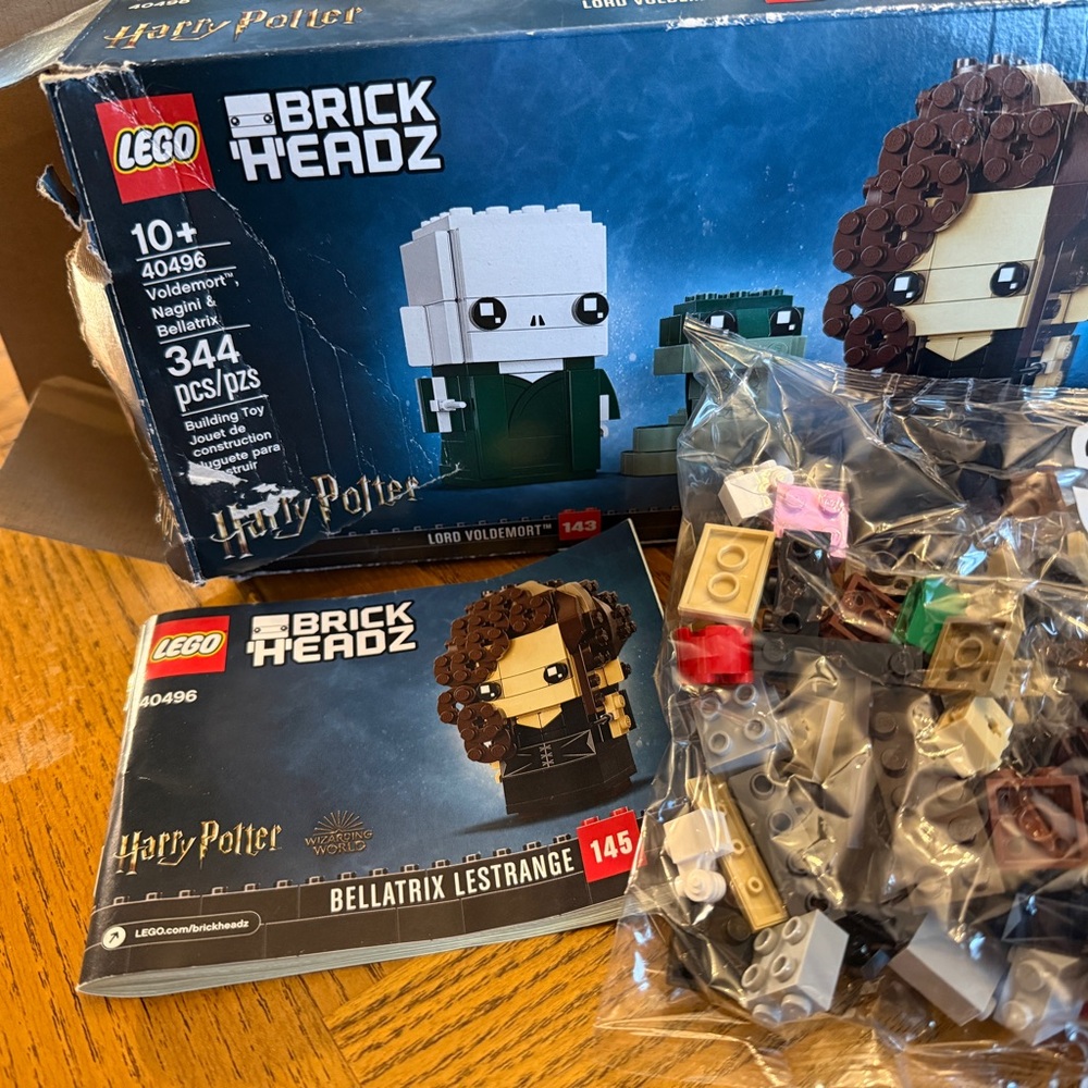 LEGO BrickHeadz Harry Potter 40496- Bellatrix, box and instructions only.